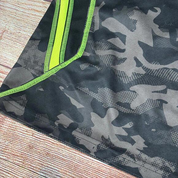 Champion Boys' Camo Athletic Shorts with Neon Accents Medium - Picture 2 of 6